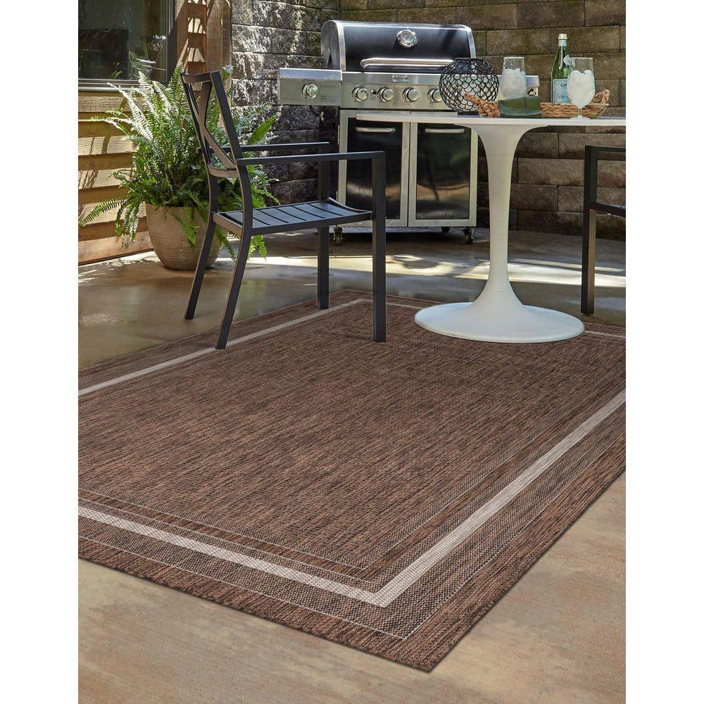 Unique Loom 5' 3 x 8' 0 Rectangle Indoor/Outdoor Border Brown Area Rug
