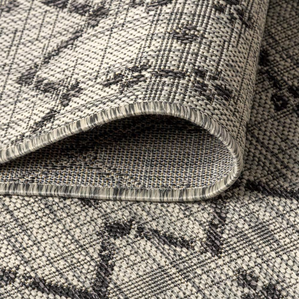 5'x8' Ourika Moroccan Geometric Textured Weave Indoor/Outdoor Area Rug, Light Gray/Black - JONATHAN Y