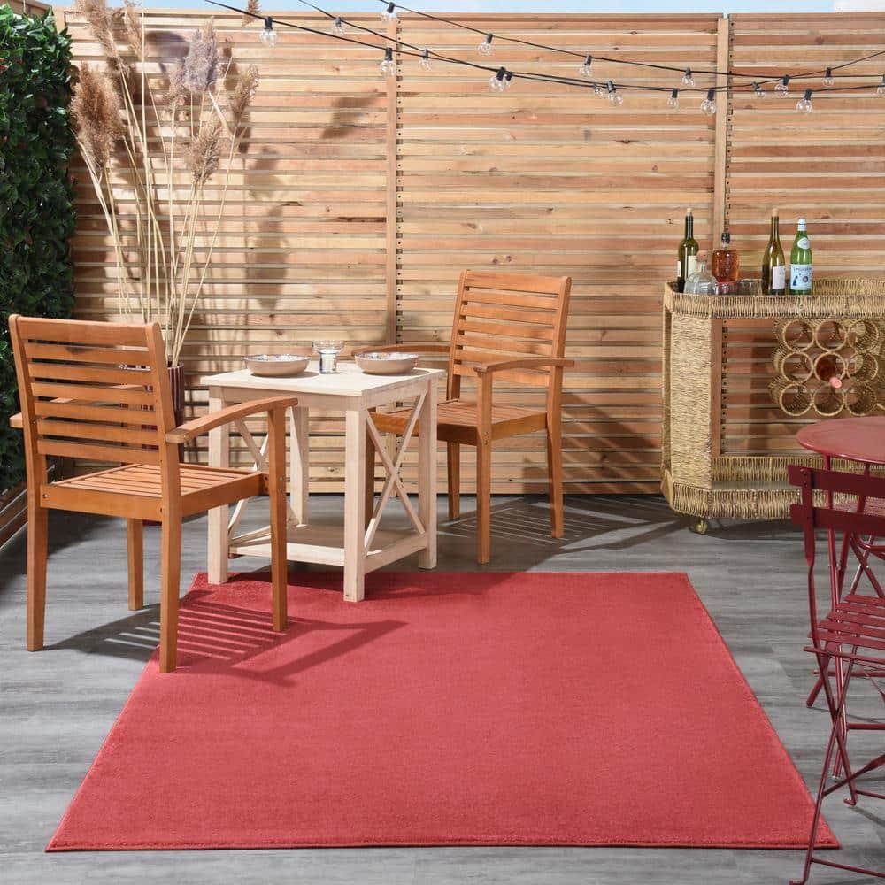 Nourison Essentials Easy Care Indoor Outdoor Area Rug - Brick Red 4' x 6'