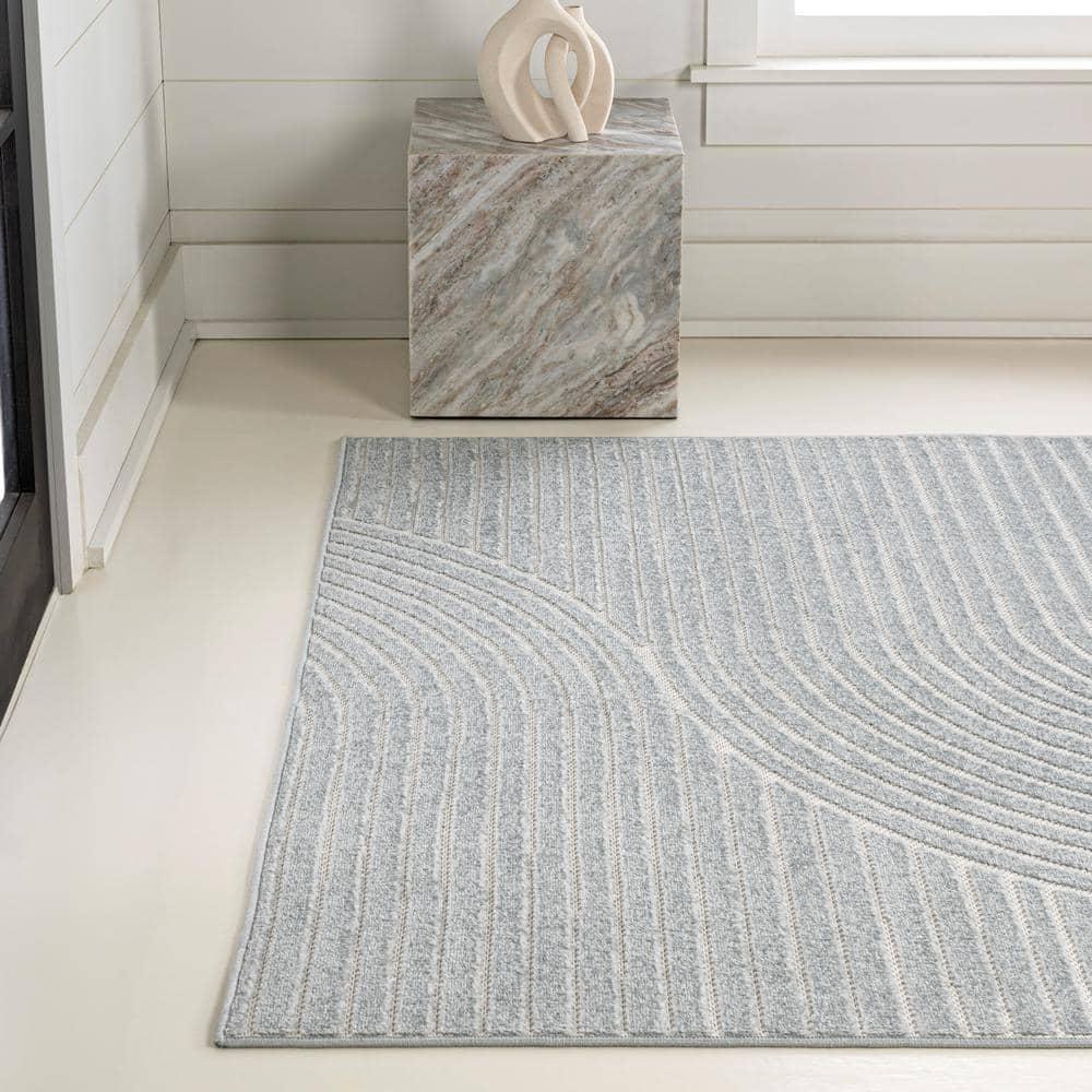 JONATHAN Y Hallie High-Low Minimalist Curve Geometric Light Blue/Cream 4 ft. x 6 ft. Indoor/Outdoor Area Rug