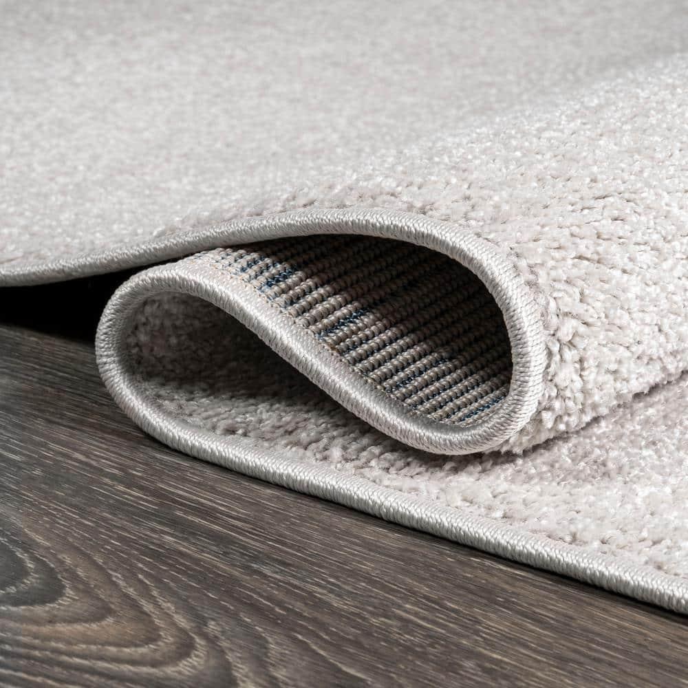 5'x5' Haze Solid Low-Pile, Ivory - JONATHAN Y