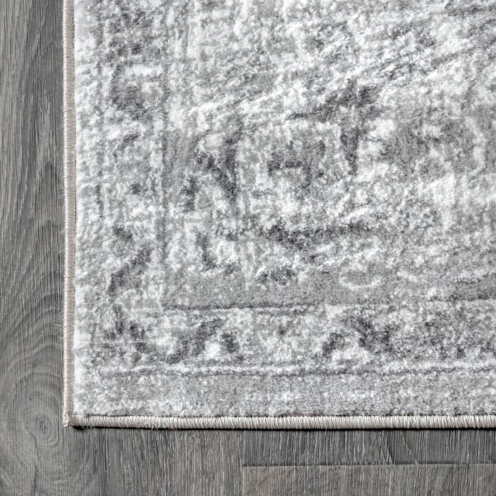4'x6' Modern Persian Vintage Area Rug, Light Grey - JONATHAN Y