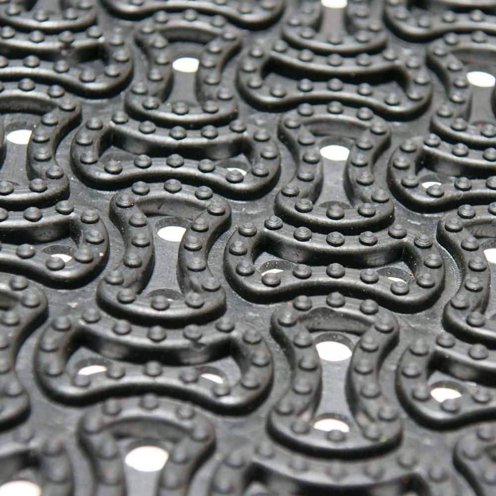 Rubber-Cal, Inc. Rubber-Cal "Dura-Scraper Drainage" Commercial Door Mat - Black