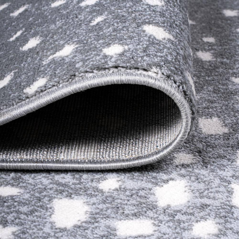 8'x 10' Antelope Modern Animal Area Rug, Gray/Cream - JONATHAN Y