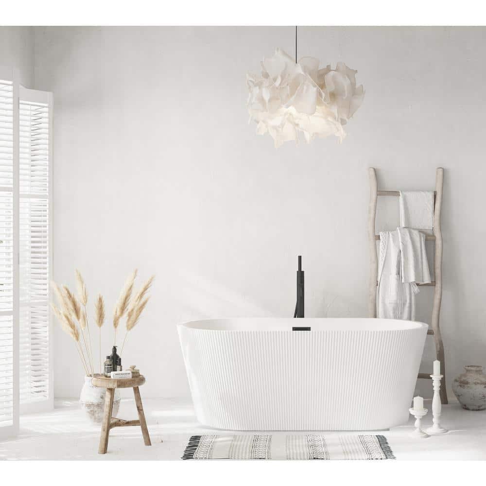 59 Inch Bathtub in Glossy White with Trim