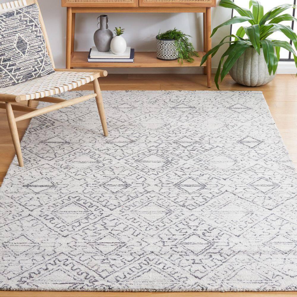 Casablanca CSB241 Hand Tufted Area Rug - Ivory/Black - 3'x5' - Safavieh..
