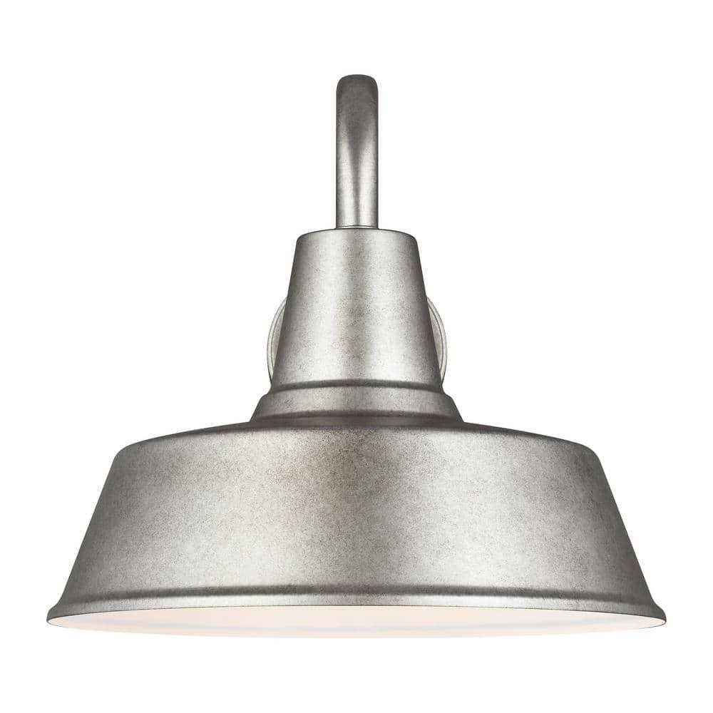 Small One Light Outdoor Wall Lantern