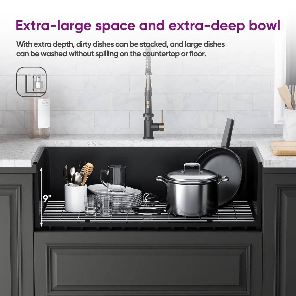 Hadley 33" L x 18" W Fireclay Farmhouse Kitchen Sink with Sink Grid & Basket Strainer
