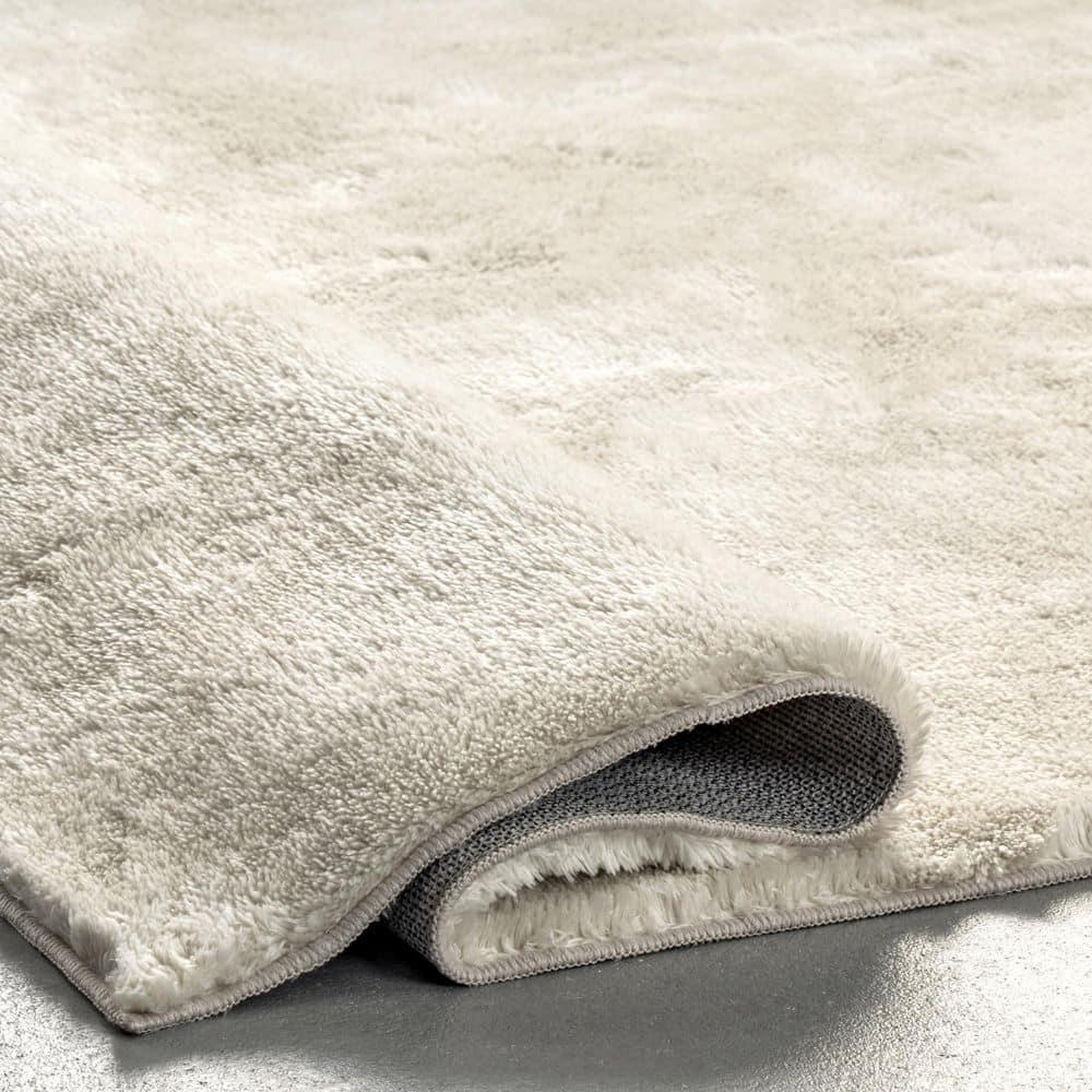 nuLOOM 6' x 9' Cozy Plush SuperiorWash Area Rug, Machine Washable, Non-Slip, Soft Fluffy Shag Carpet for Living Room Bedroom Nursery, Loni Cream