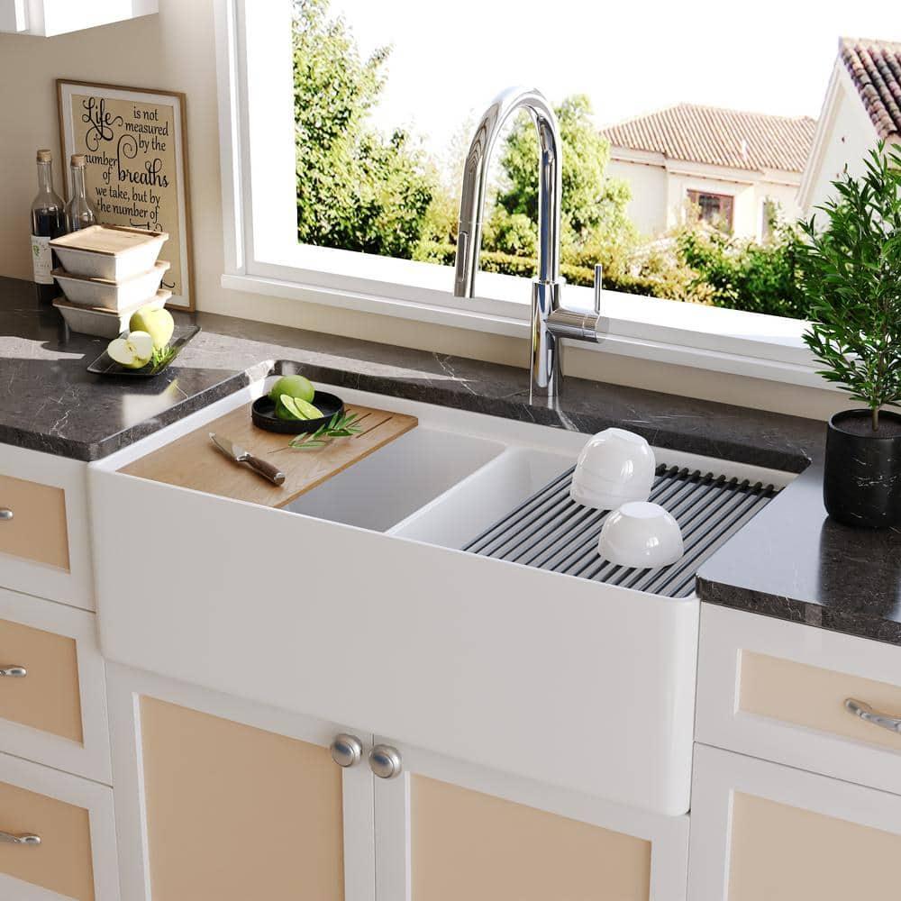 DeerValley 33" L X 20" W Double Basin Workstation Farmhouse Kitchen Sink With Sink Grid, Cutting Board And Dish-Drying Rack