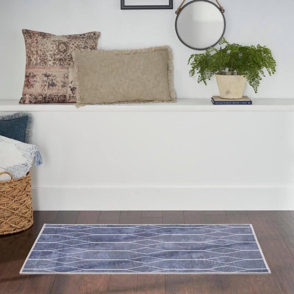 Pymble Geometric Machine Washable Area Rug in Navy Blue