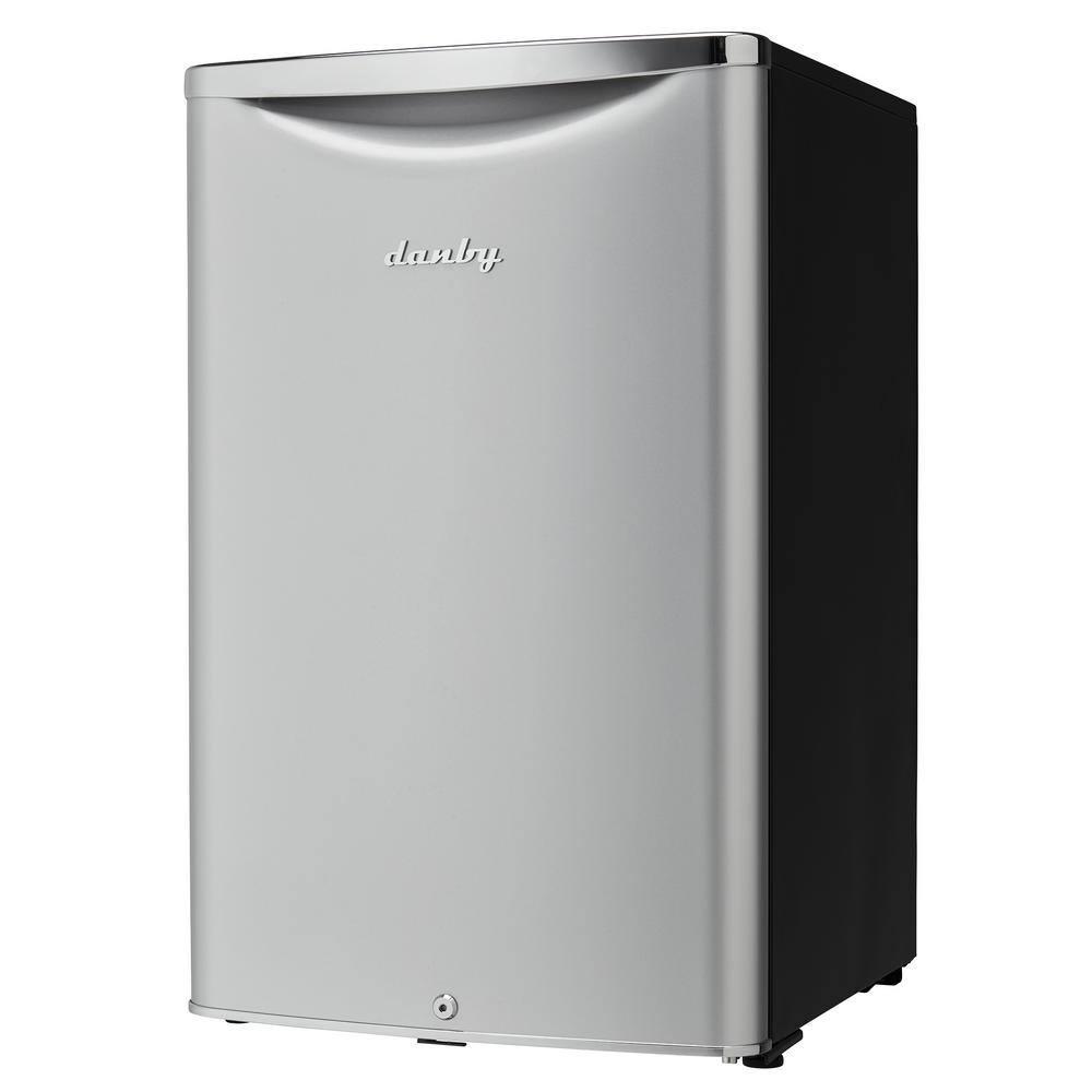 Danby Danby Classic Retro 4.4 Cubic Feet Freestanding Mini Fridge