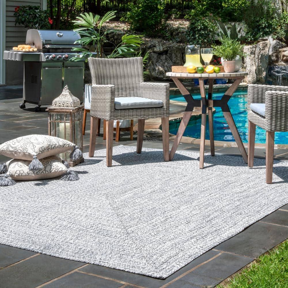 nuLOOM Wynn Braided Indoor/Outdoor Salt And Pepper 8' Casual Square Rug