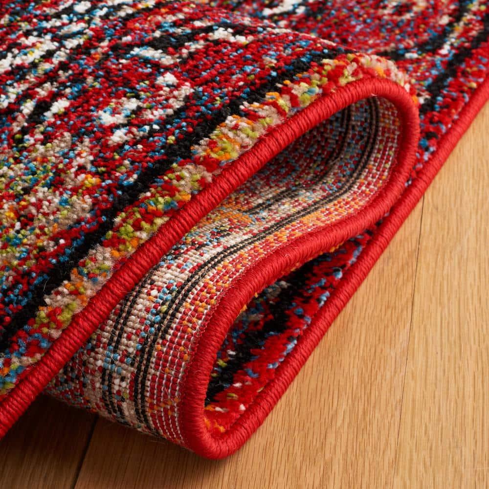 Vintage Hamadan VTH204 Power Loomed Area Rug - Red/Black - 6'7"x6'7" - Safavieh.