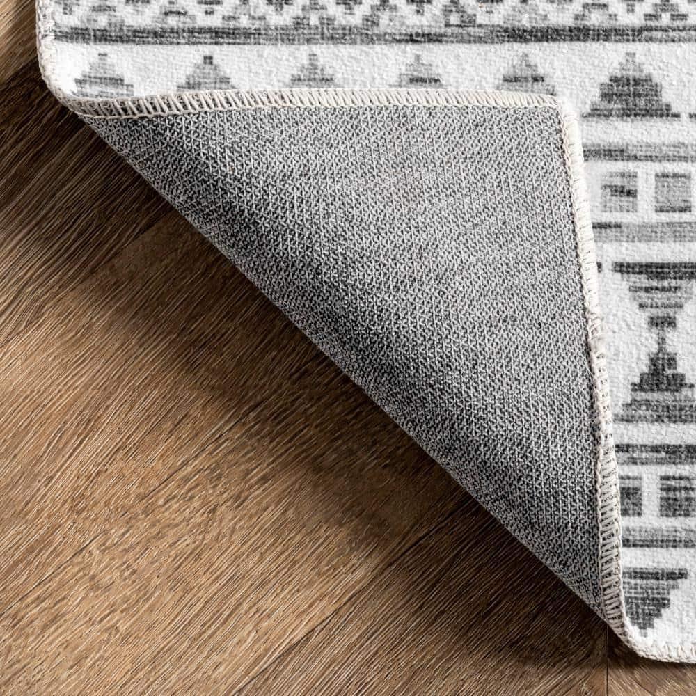 Nuloom Kira Pet Friendly Machine Washable Geometric Area Rug, 2' x 3', Grey