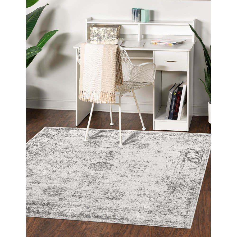 Unique Loom 8' 0 x 8' 0 Sofia Casino Gray Area Rug