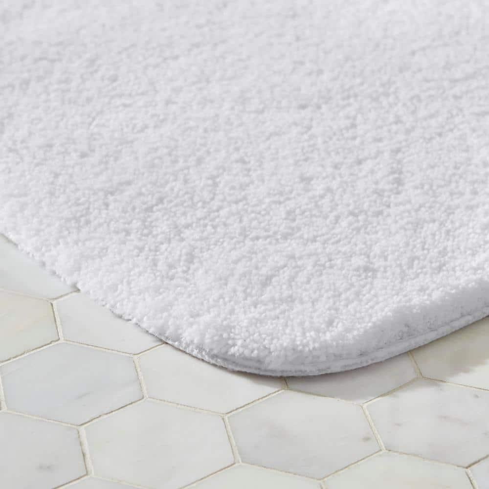 Mohawk Home Machine Washable Pure Perfection Bath Rug, Raspberry (1' 8" x2' 10")