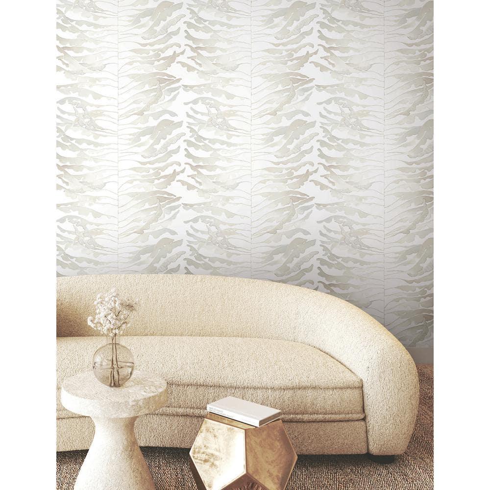 Leaf Column Wallpaper