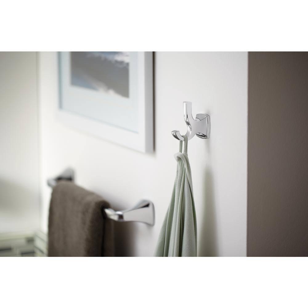 Voss 18" Wall Mounted Towel Bar