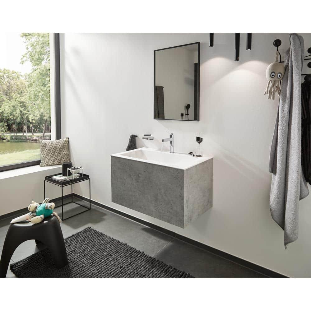 Finoris Single-Hole Faucet with Pop-Up Drain