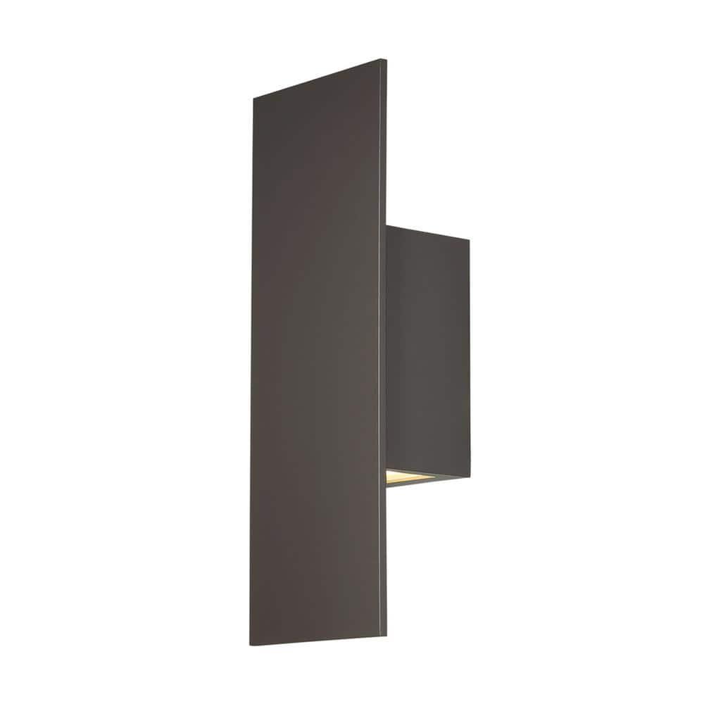 Icon LED Outdoor Flush Mount
