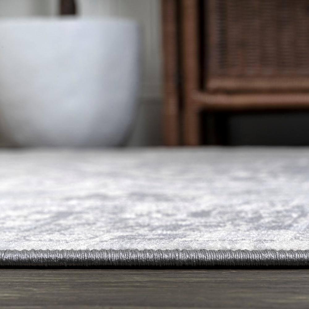 5' Square Modern Persian Vintage Medallion Area Rug, Light Gray - JONATHAN Y