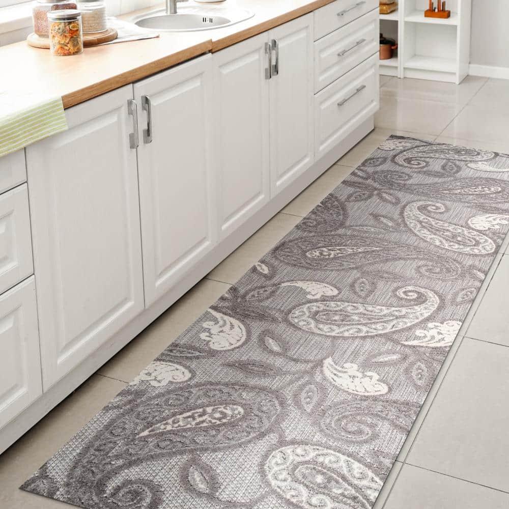 2'x10' Julien Paisley High-Low Indoor/Outdoor Area Rug, Light Gray - JONATHAN Y