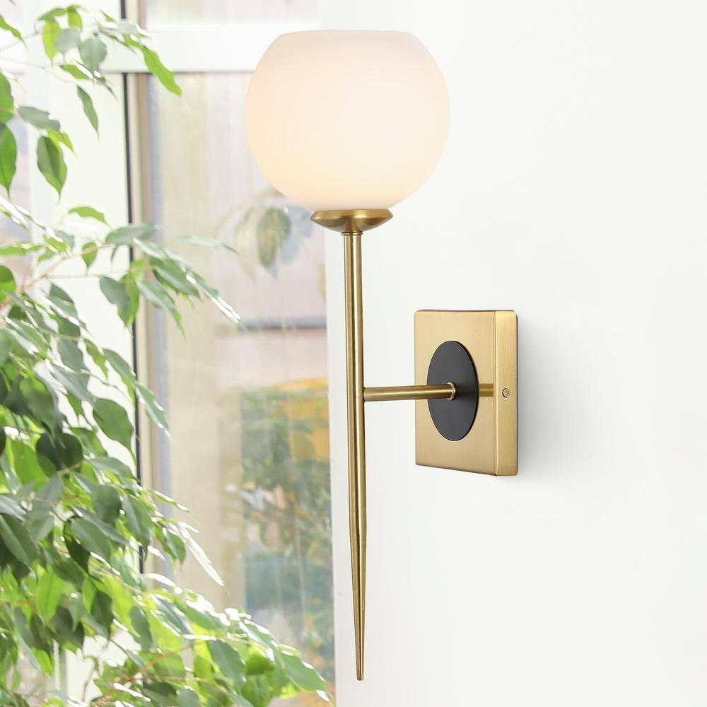 Sylvie 6" 1-Light Coastal French Country Iron LED Sconce, Brass Gold/White