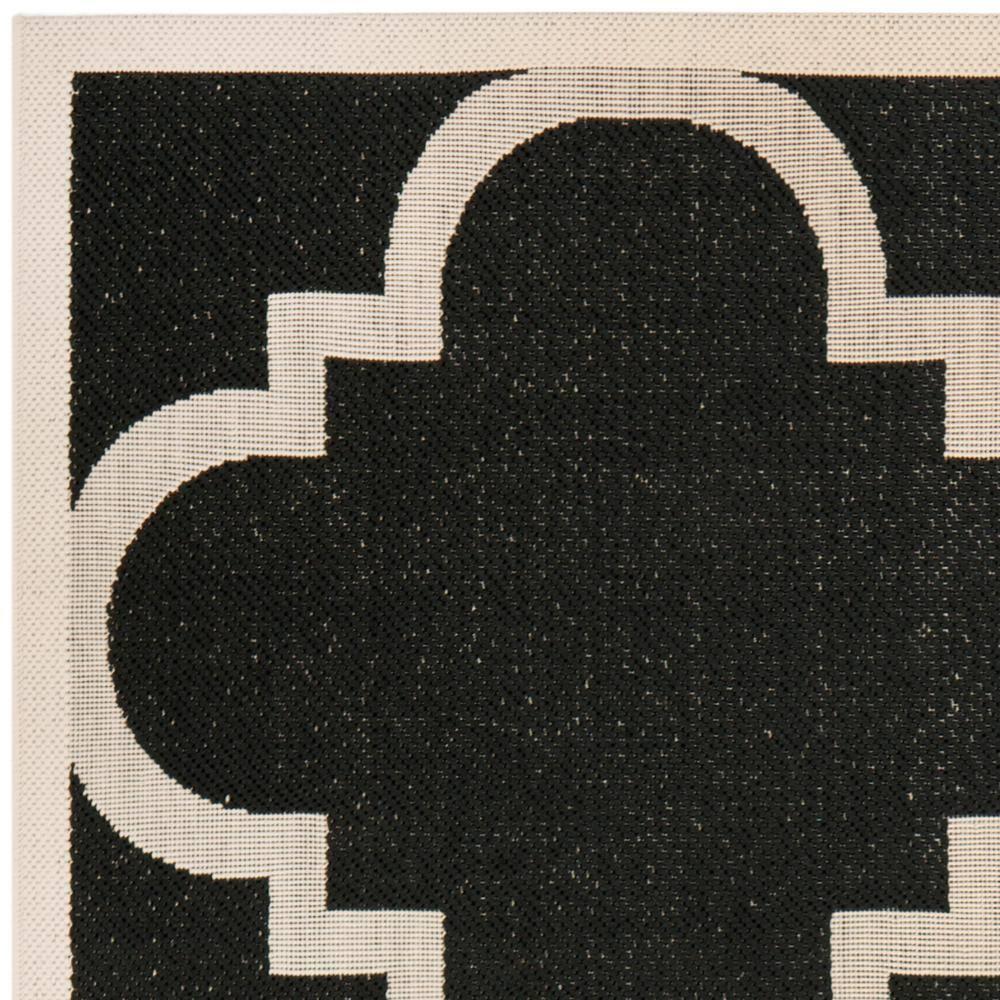 Courtyard CY6243 Power Loomed Indoor and Outdoor Area Rug - Black/Beige - 5'3"x7'7" - Safavieh