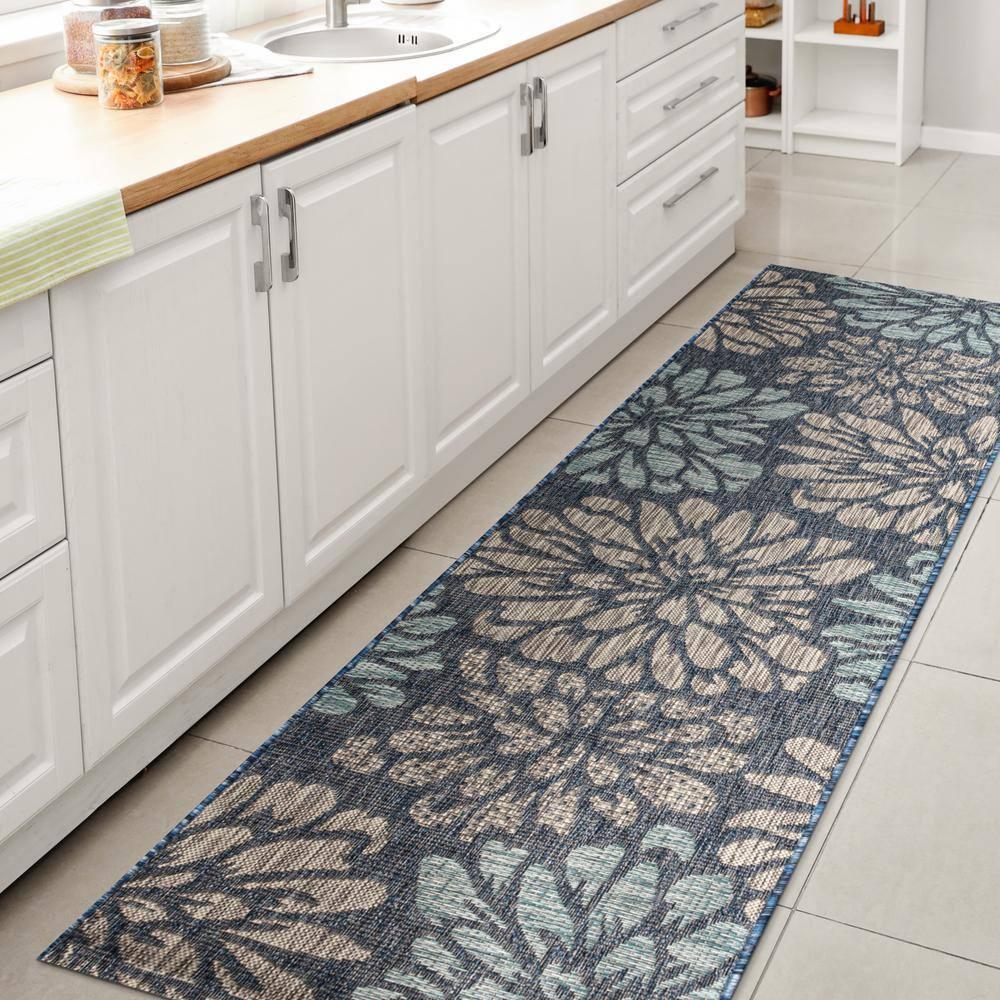JONATHAN Y Zinnia Modern Floral Textured Weave Navy/Aqua 2 ft. x 20 ft. Indoor/Outdoor Runner Rug
