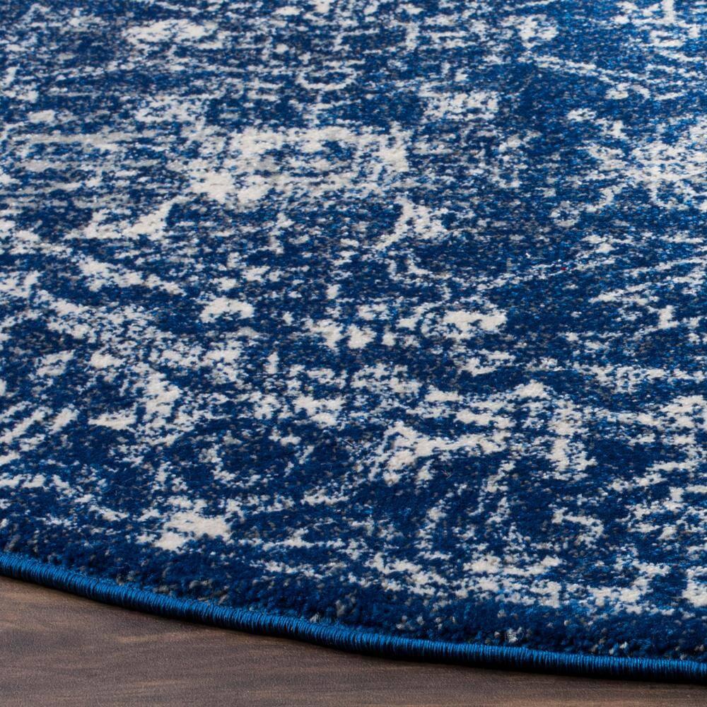 Evoke EVK270 Power Loomed Accent Rug Navy / Ivory 3' X 3' Round - Safavieh.