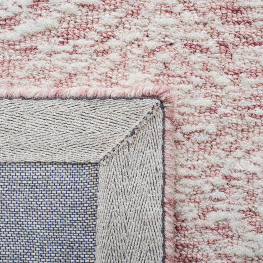 Metro MET998 Hand Tufted Indoor Area Rug - Pink/Ivory - 5'x8' - Safavieh