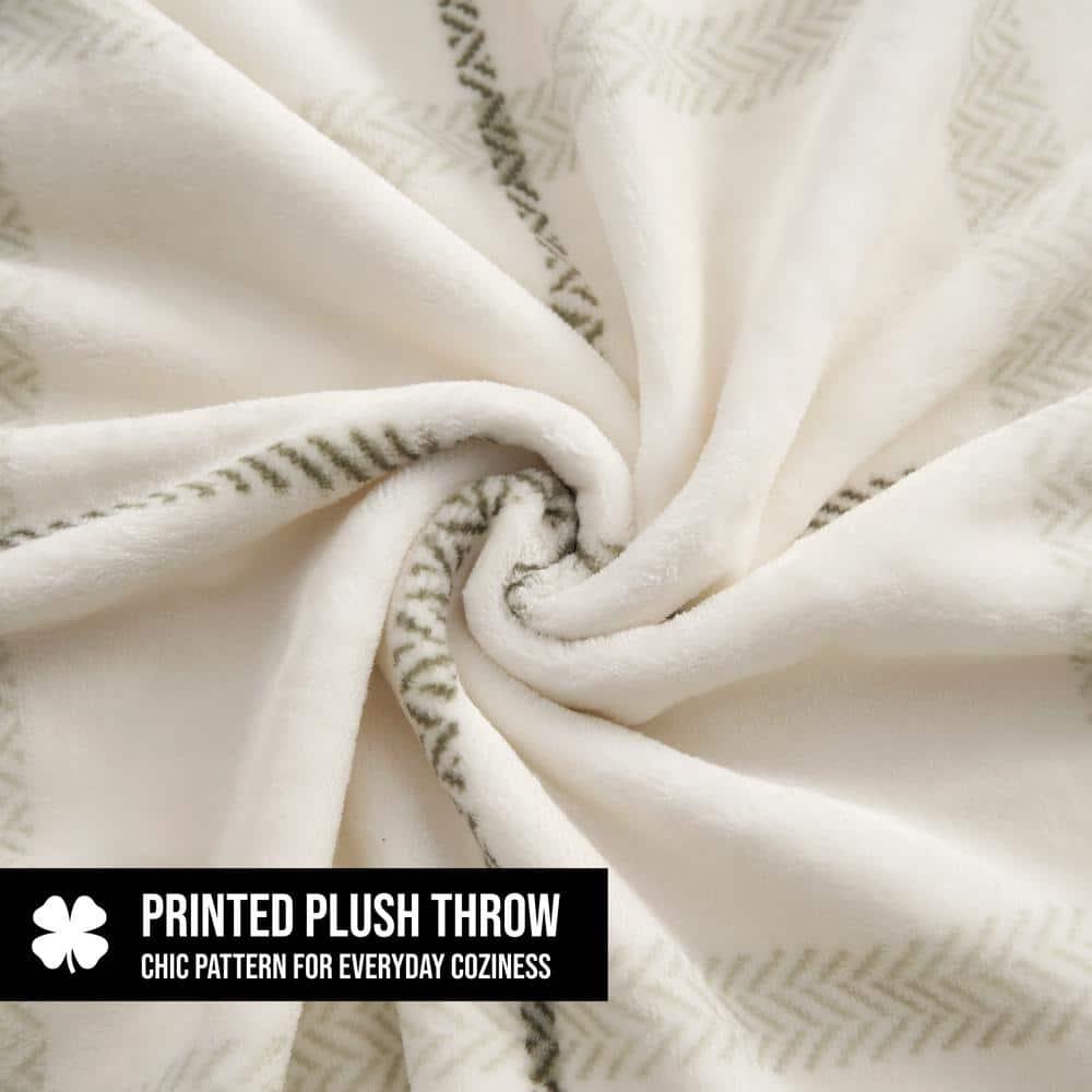 Lucky Brand Lucky Brand Palmdale Reversible Plush & Cozy Thow Blankets - 50" x 70"