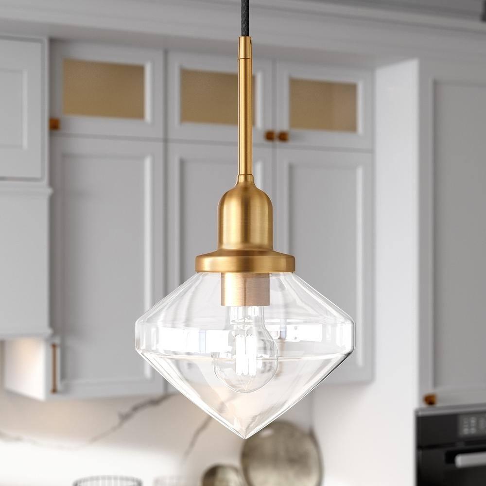 Evelyn&Zoe 8" Brass Metal/Glass Pendant