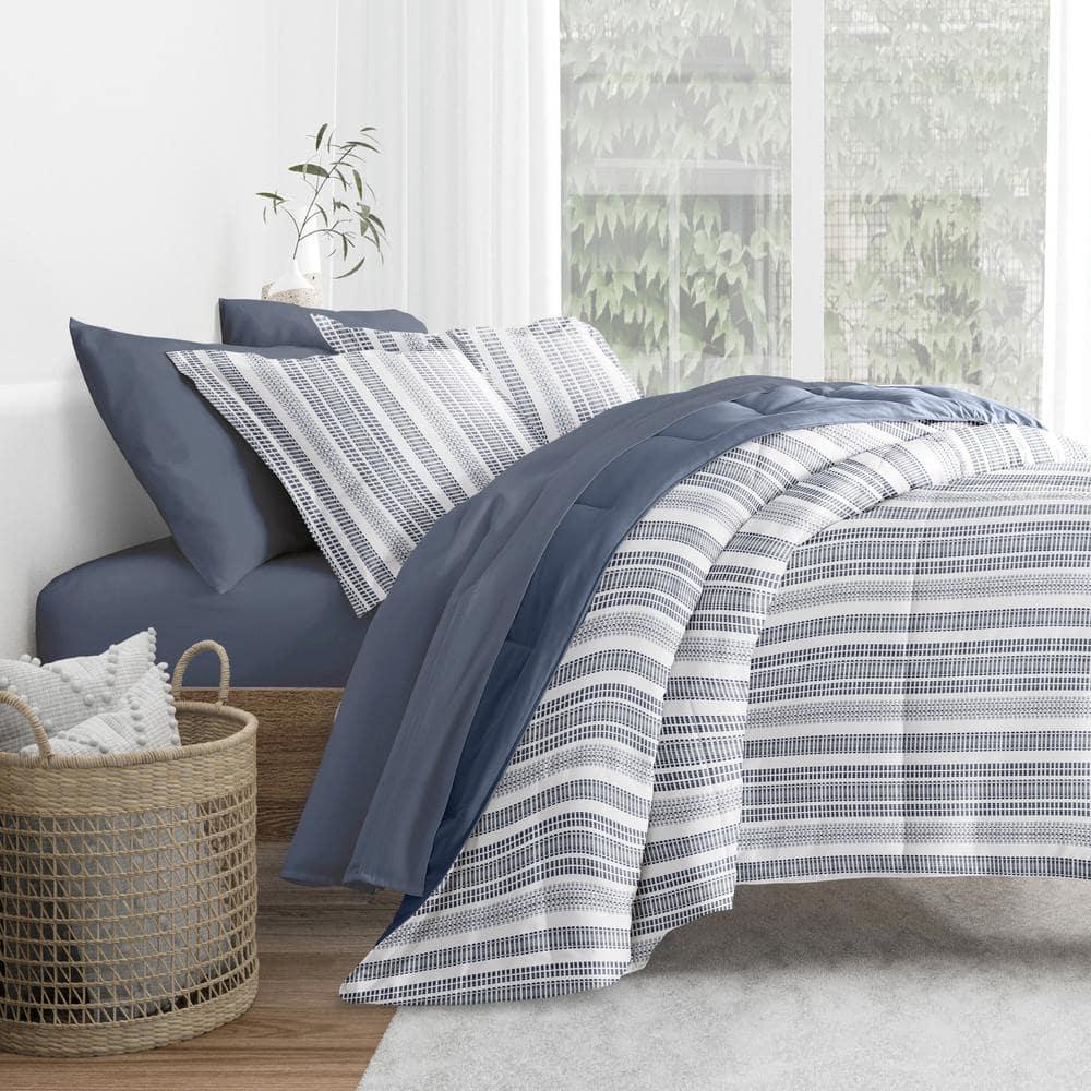 IEnjoy Home 7-Piece Bedding Bundle - Pattern Comforter and Sheet Set
