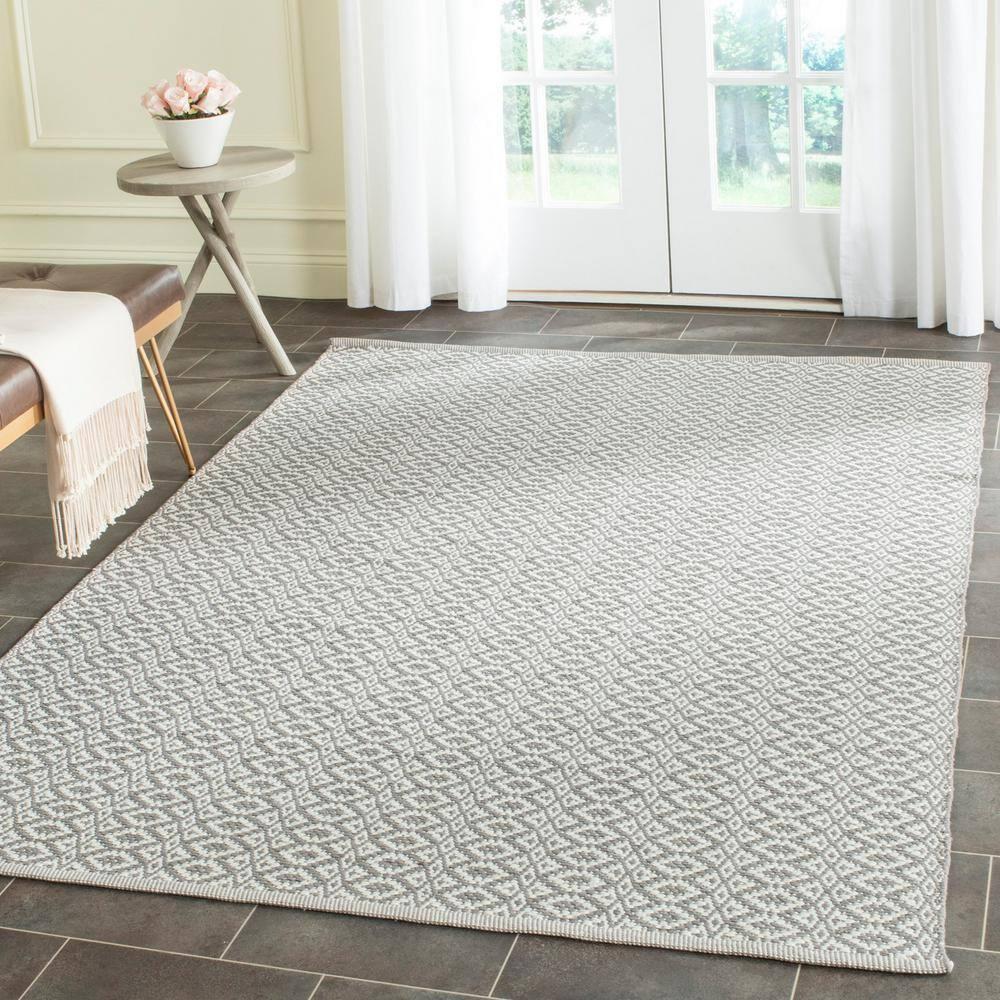 Montauk MTK716 Hand Woven Indoor Accent Rug - Ivory/Grey - 2'6"x4' - Safavieh