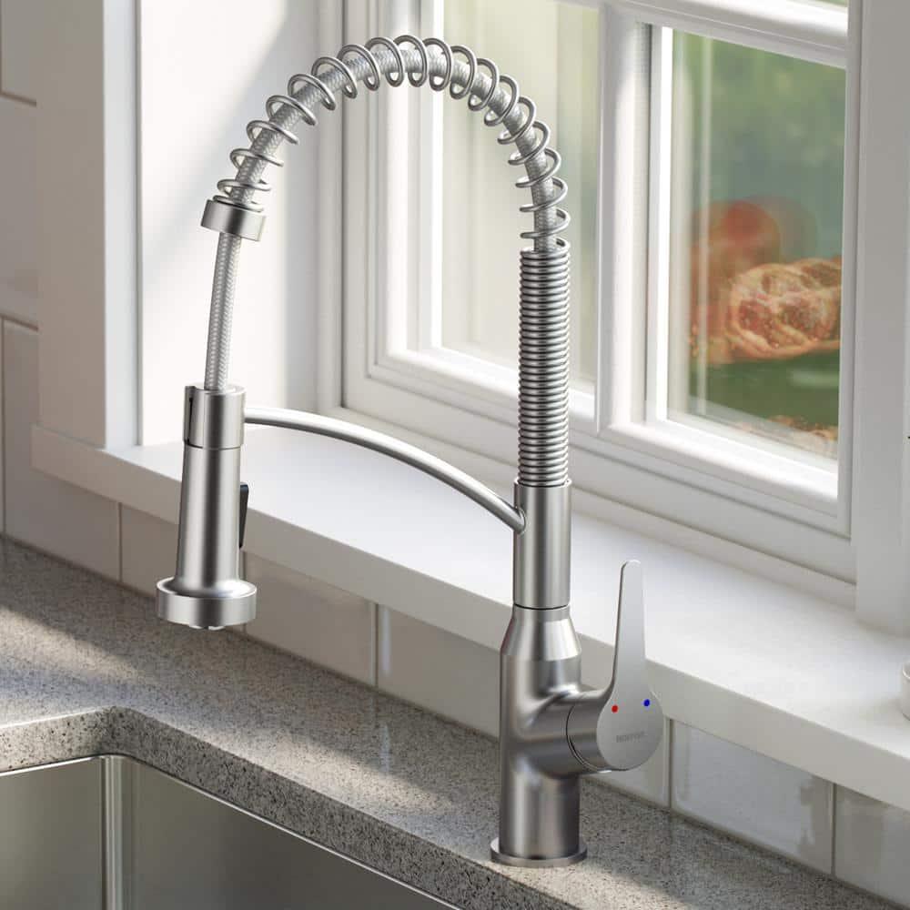 Karran Scottsdale Single-Handle Pull-Down Sprayer Kitchen Faucet
