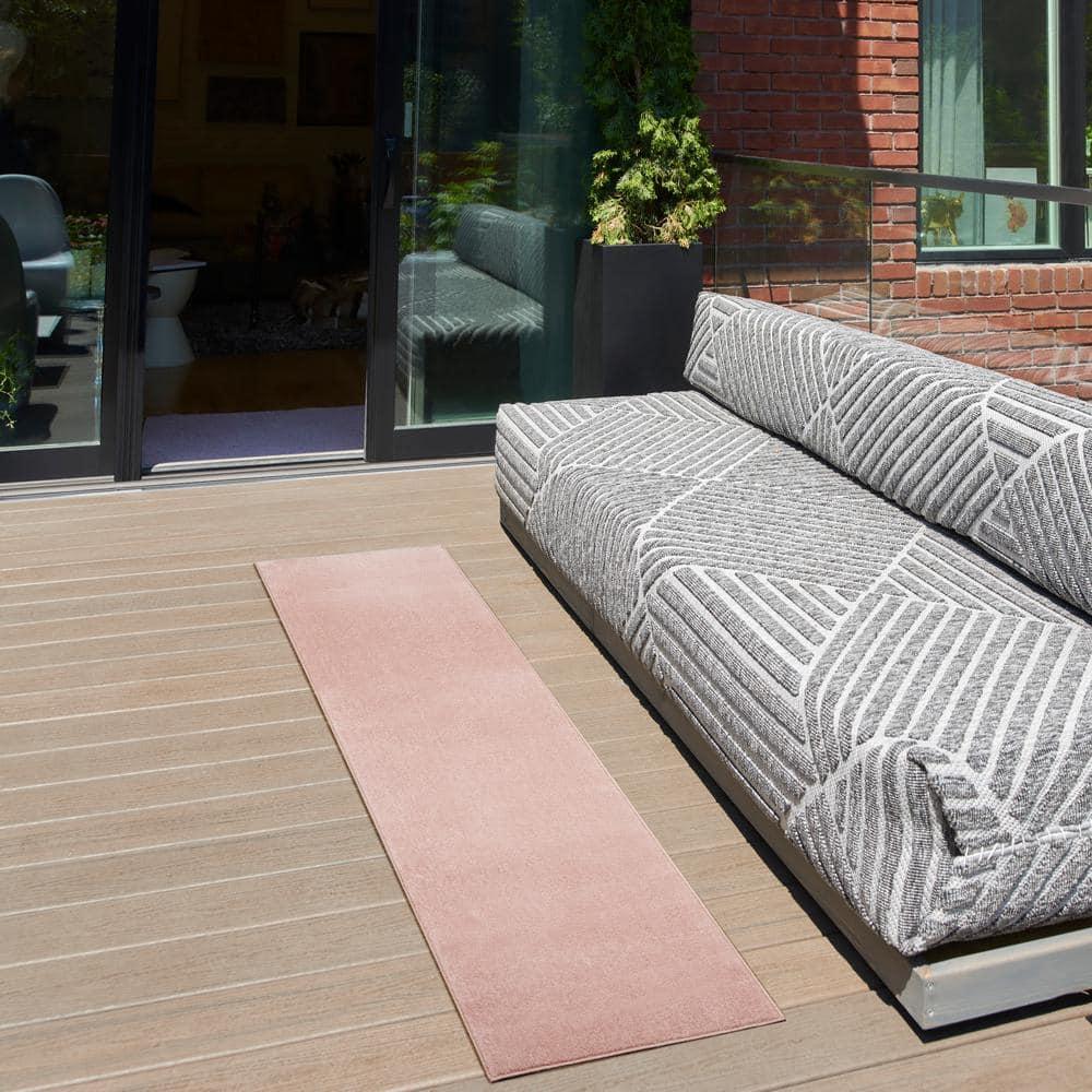 Nourison Essentials Easy Care Indoor Outdoor Area Rug - Pink 2' x 6'