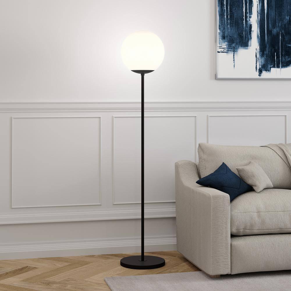 Evelyn&Zoe Contemporary Metal Globe & Stem Floor Lamp