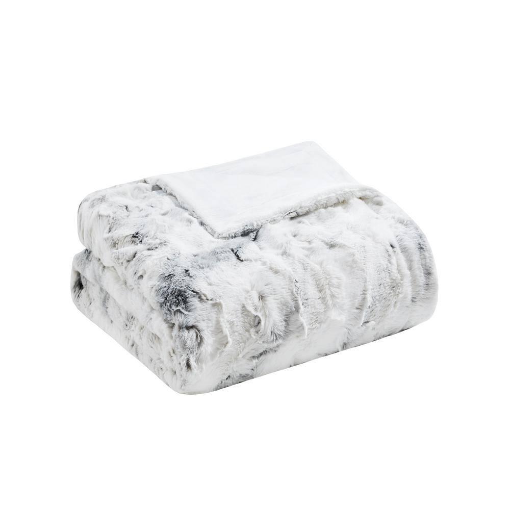Madison Park Sachi Oversized Throw
