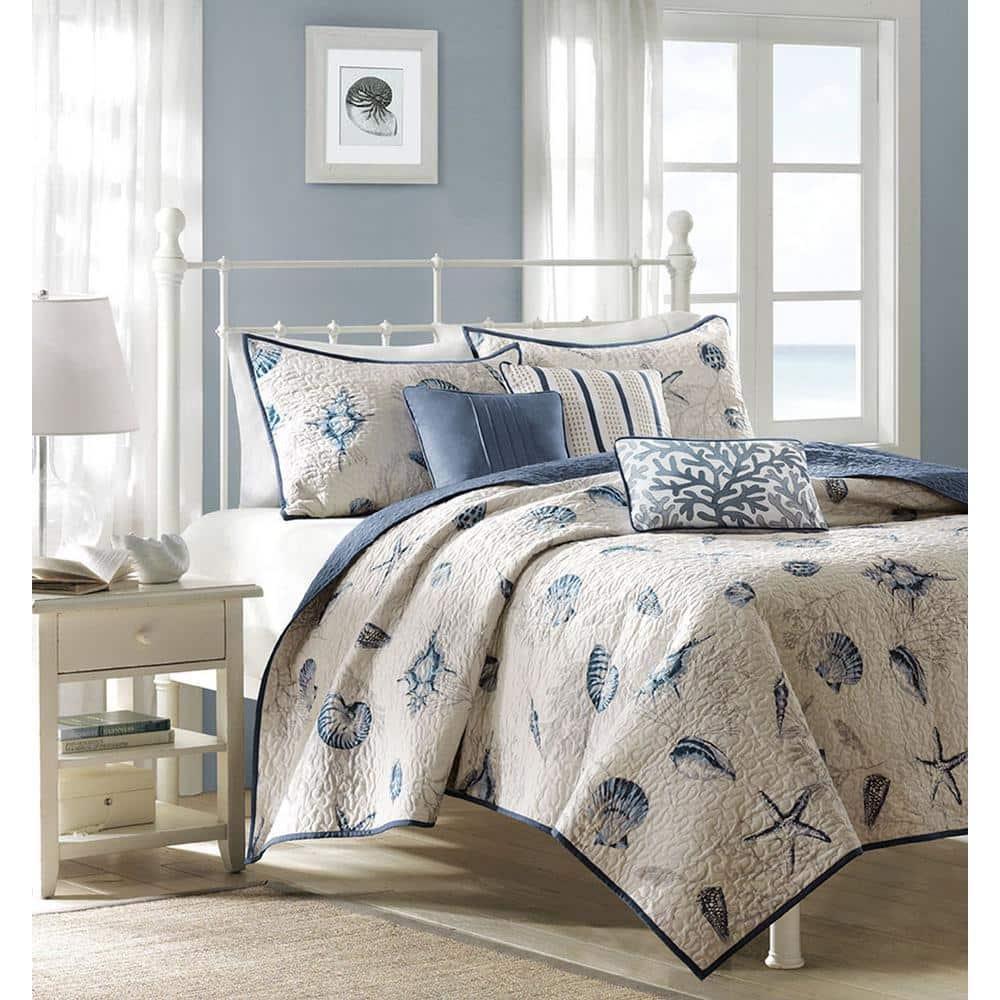 Madison Park Bayside Quilt Set with Throw Pillows
