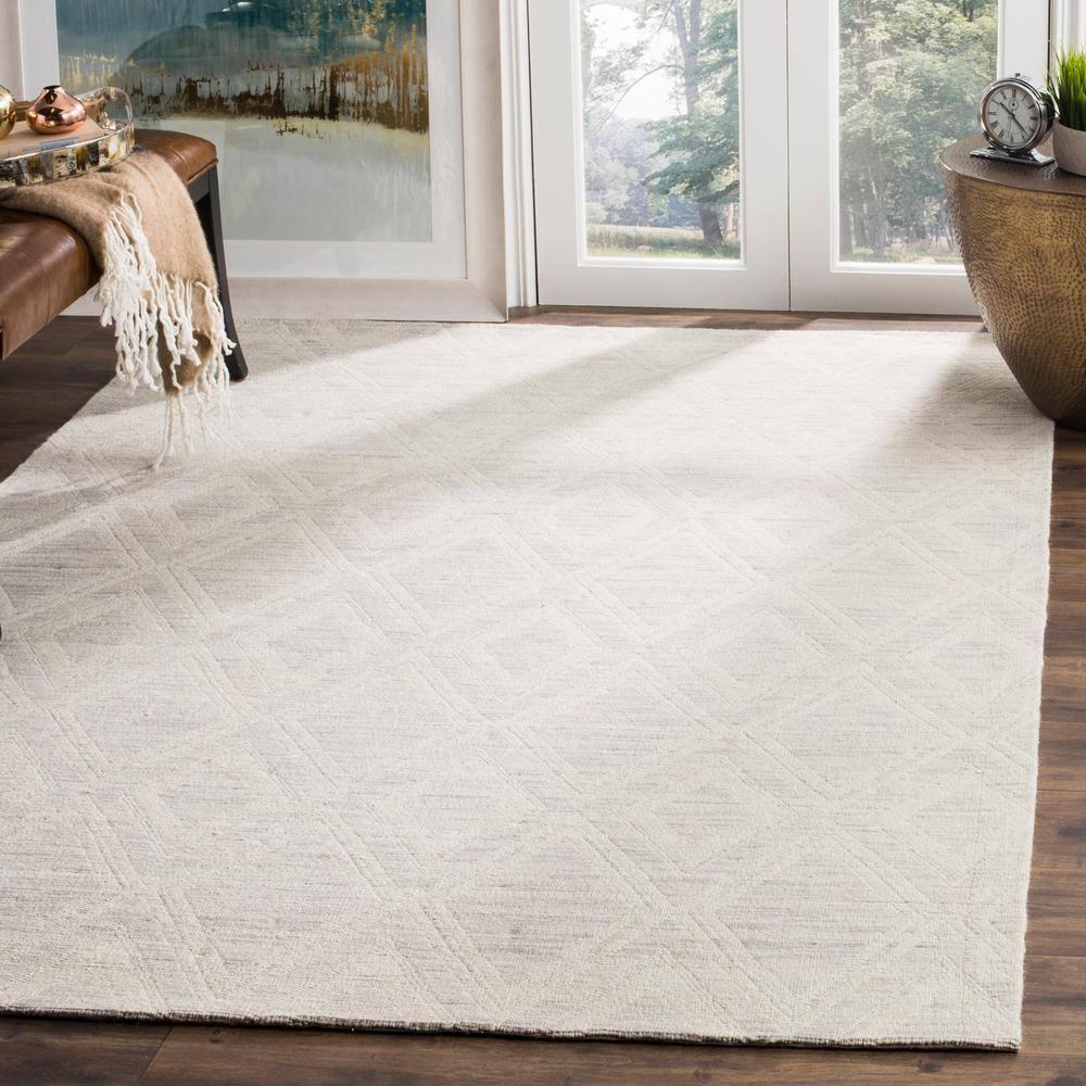 Marbella MRB312 Hand Loomed Indoor Area Rug - Silver/Ivory - 9'x12' - Safavieh