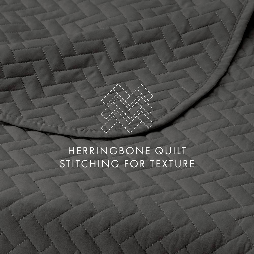 Antora Microfiber Modern & Contemporary Coverlet / Bedspread Quilt Set