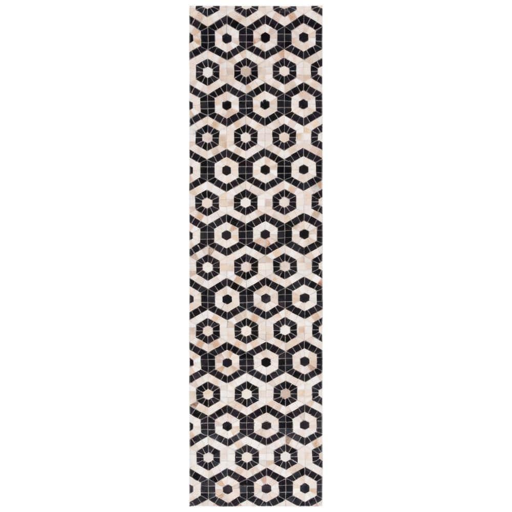 Studio Leather STL234 Flat Weave Runner Rug - Black/Beige - 2'3"x9' - Safavieh