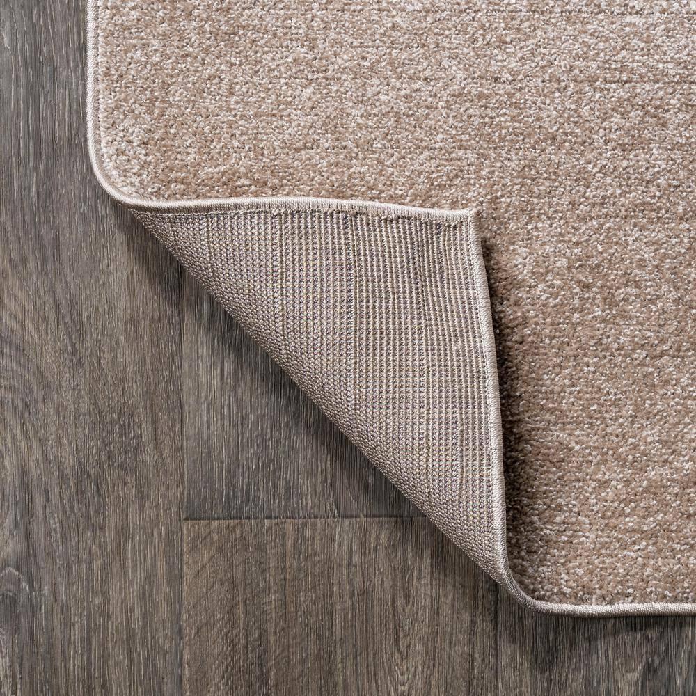 4'x6' Haze Solid Low-Pile Area Rug, Beige - JONATHAN Y