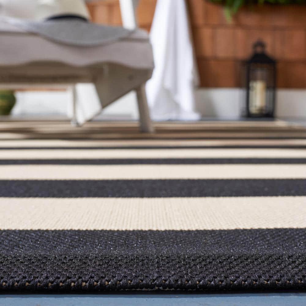 Courtyard CY6812 Power Loomed Indoor/Outdoor Area Rug - Beige/Black - 5'3"x7'7" - Safavieh.