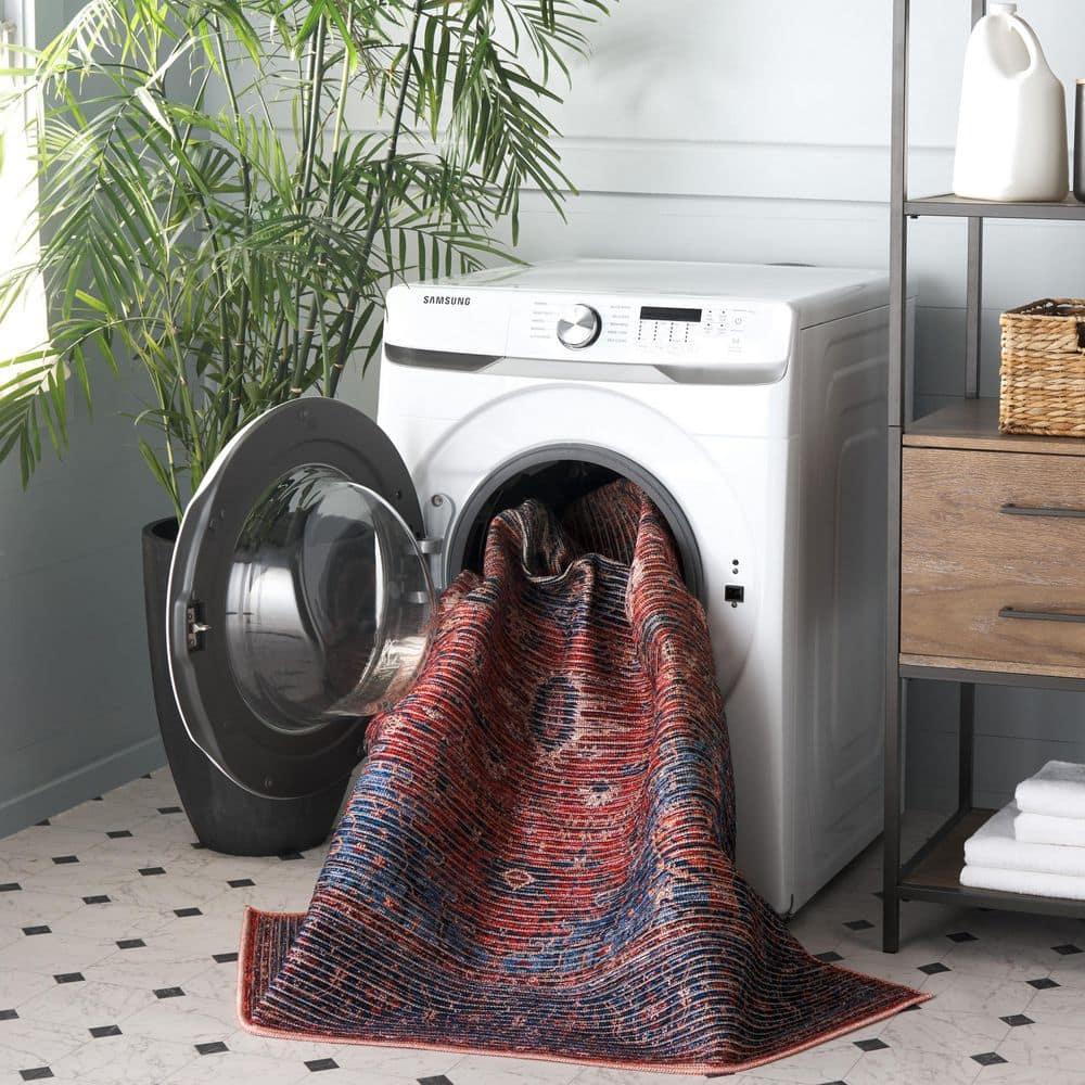 Serapi SEP560 Power Loomed Machine Washable Skid-Resistant Indoor Accent Rug - Red/Navy - 3'3"x5' - Safavieh