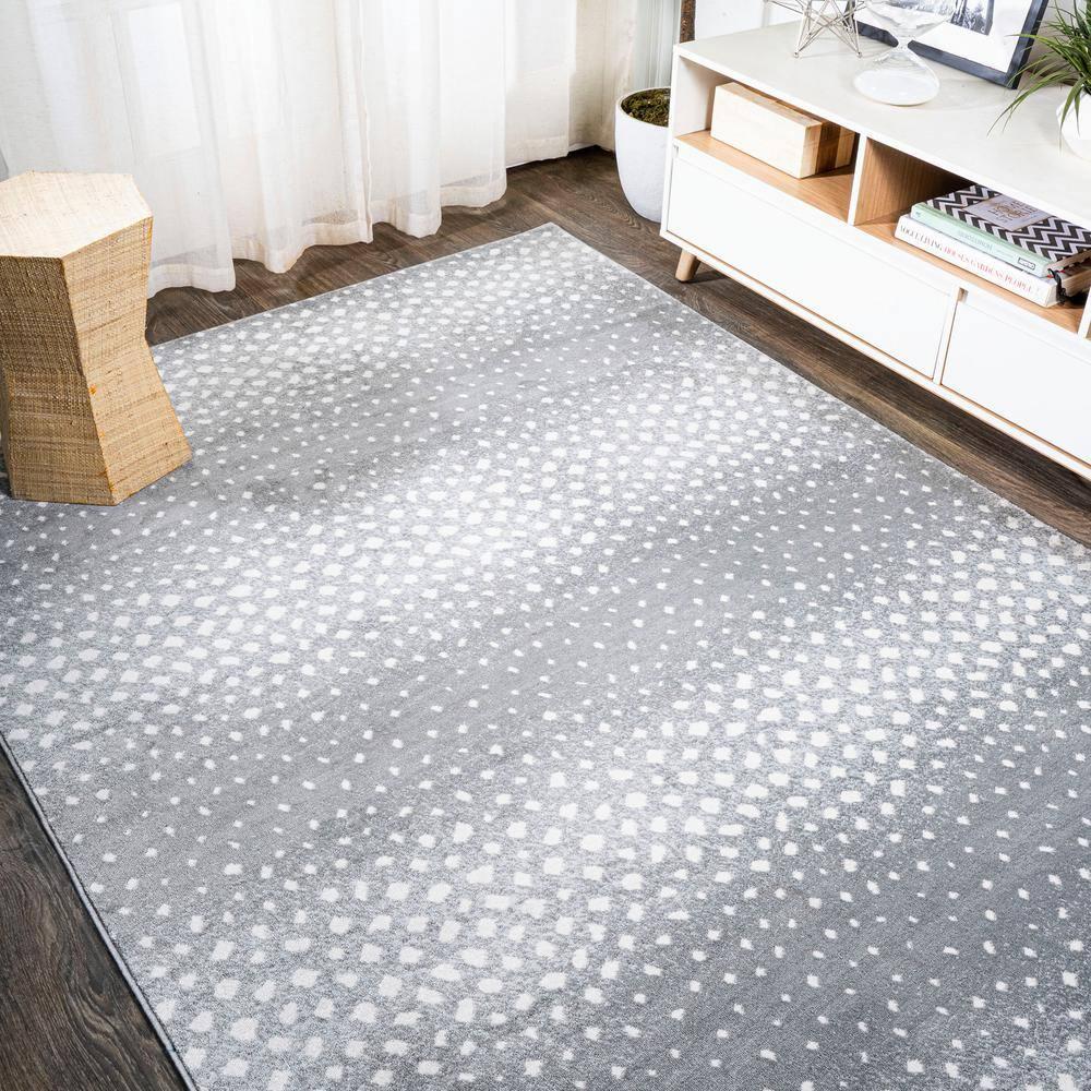 4'x 6' Antelope Modern Animal Area Rug, Gray/Cream - JONATHAN Y