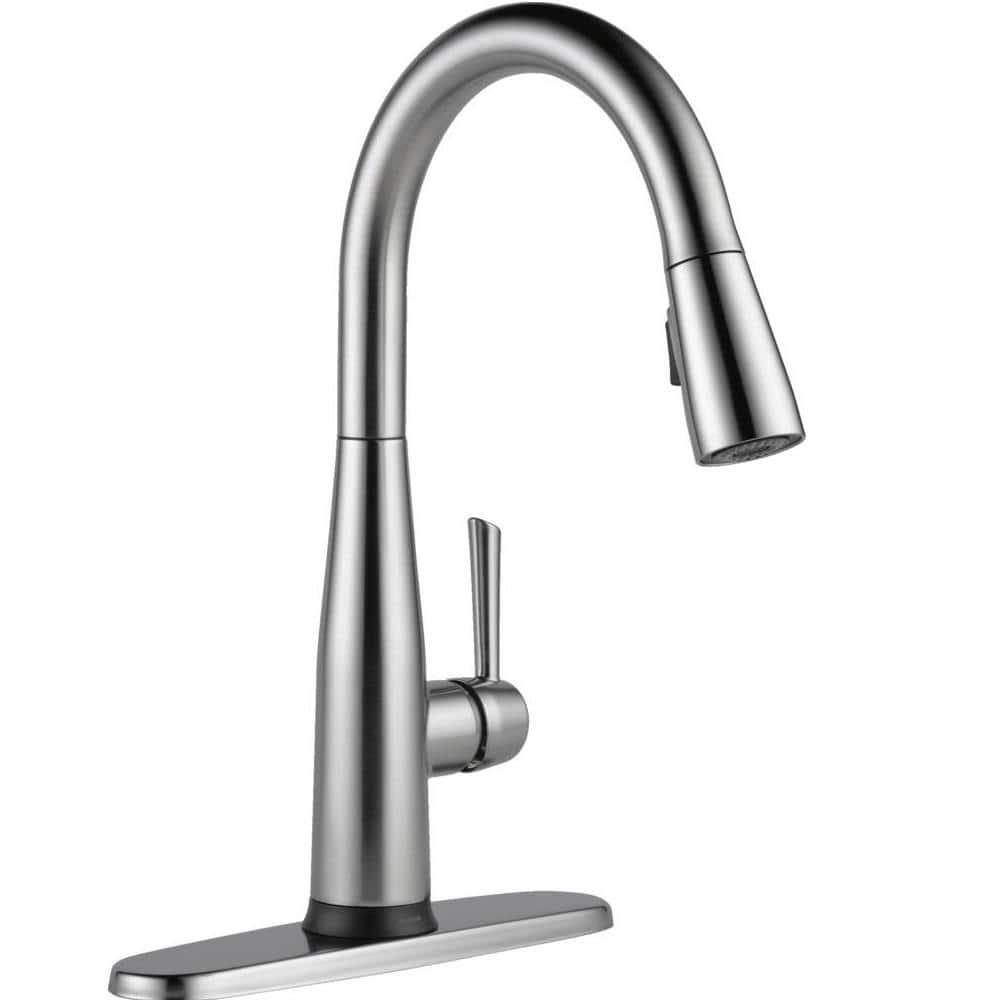 Essa Pull Down Single Handle Kitchen Faucet with MagnaTite Docking and Touch2O Technology