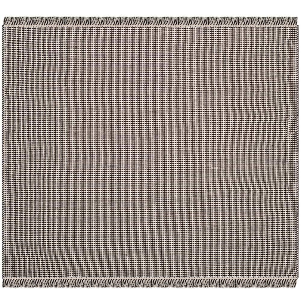 Montauk MTK340 Hand Woven Indoor Accent Rug - Ivory/Black - 4'x4' - Safavieh
